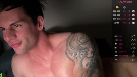 Max online show from 01-12-25, 01:42