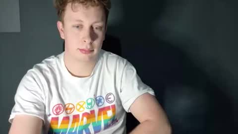 Snapshot of maxboner94 chatting on 12-21-25, 01:29 maxboner94 online show from 12-21-25, 01:29