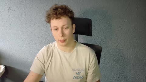 Snapshot of maxboner94 chatting on 02-25-26, 08:02 maxboner94 online show from 02-25-26, 08:02