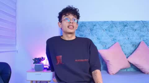 M A X F R O S T   online show from 01-16-26, 07:07