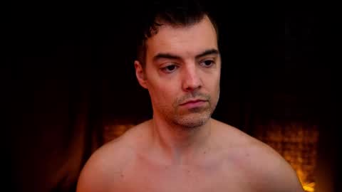 Max Hughes online show from 11-04-25, 04:33