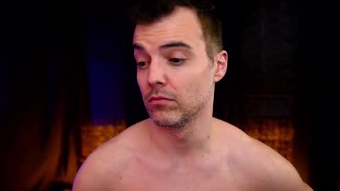 Max Hughes online show from 11-06-25, 04:02