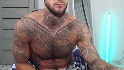 Maximus Fox online show from 09-21-25, 06:26