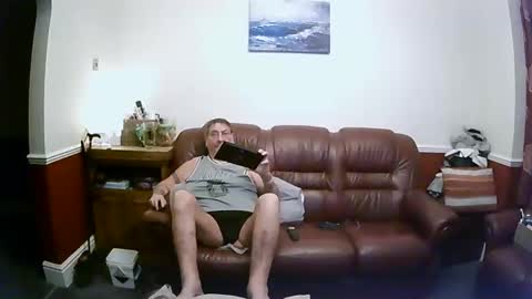 MAX online show from 12-12-24, 09:04
