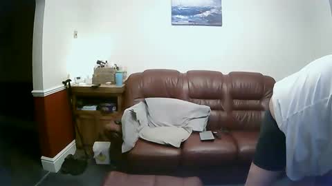 MAX online show from 12-17-24, 08:10