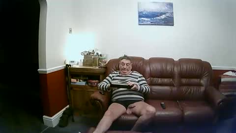 MAX online show from 02-07-25, 09:48