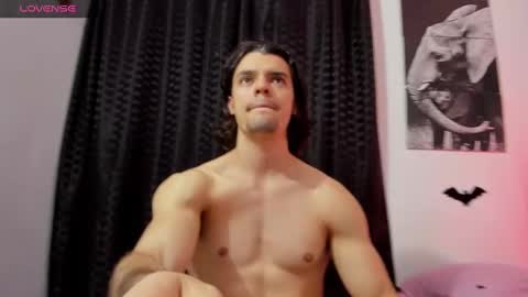 Snapshot of maxi_styles chatting on 12-03-24, 02:58 Alex online show from 12-03-24, 02:58