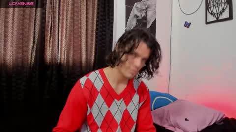 Snapshot of maxi_styles chatting on 12-06-24, 07:12 Alex online show from 12-06-24, 07:12