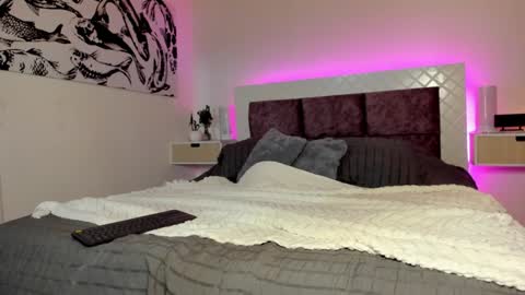 Max online show from 12-09-24, 01:40