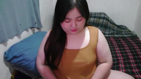 Snapshot of maxie_cat chatting on 02-02-25, 11:51 Maxie online show from 02-02-25, 11:51