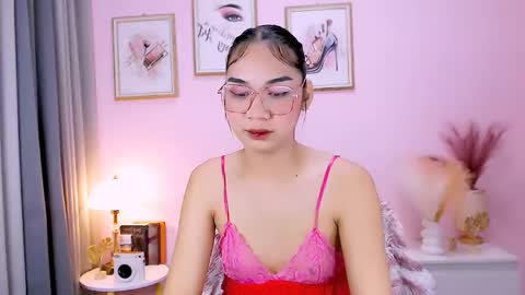 maxie greyson online show from 02-14-25, 02:28