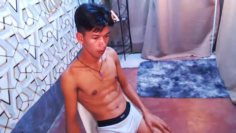 Reyn online show from 02-09-25, 02:18