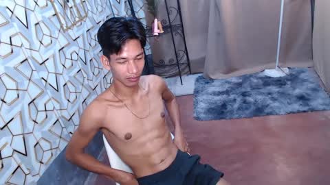 Reyn online show from 02-16-25, 11:05