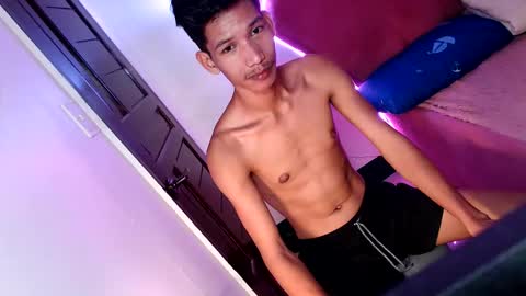 Reyn online show from 10-09-25, 08:23