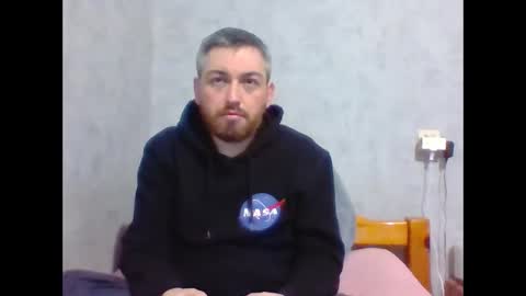 Snapshot of maximefrxx chatting on 12-05-24, 09:06 Maxime online show from 12-05-24, 09:06