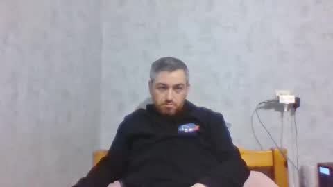 Snapshot of maximefrxx chatting on 12-23-24, 07:09 Maxime online show from 12-23-24, 07:09