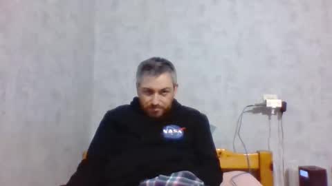 Snapshot of maximefrxx chatting on 12-29-24, 09:20 Maxime online show from 12-29-24, 09:20