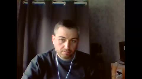 Snapshot of maximefrxx chatting on 02-01-26, 01:31 Maxime online show from 02-01-26, 01:31