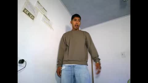 Maximo Aron Vega online show from 03-24-26, 08:14