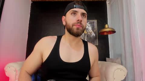 Maximo Wolf online show from 10-06-25, 08:06