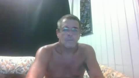 Snapshot of maximus_oreally chatting on 12-31-24, 07:31 Max online show from 12-31-24, 07:31