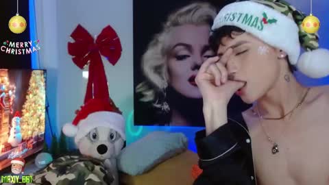 Max online show from 12-20-24, 09:21