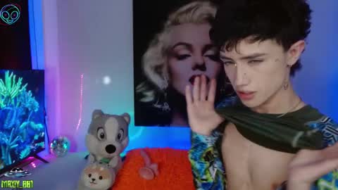 Max online show from 02-26-25, 07:38