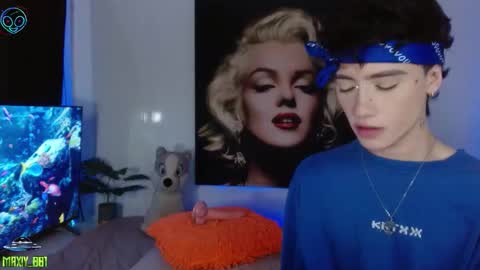 Max online show from 11-25-25, 03:01