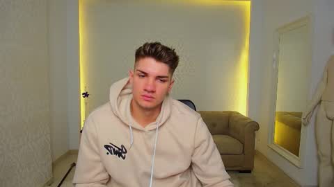 MaxKaiden online show from 11-09-25, 05:28