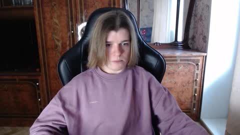 Max online show from 11-18-25, 11:58