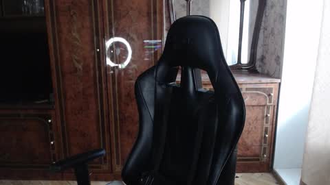 Max online show from 02-16-26, 12:56