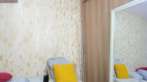 Max online show from 01-29-25, 01:05