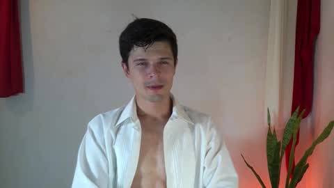 Snapshot of maxtopboy chatting on 02-14-25, 03:22 Max online show from 02-14-25, 03:22