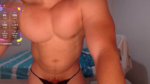 Max online show from 10-11-25, 03:39