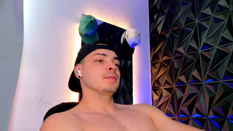 MAX online show from 11-17-25, 09:20