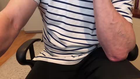 Max online show from 02-10-25, 09:47