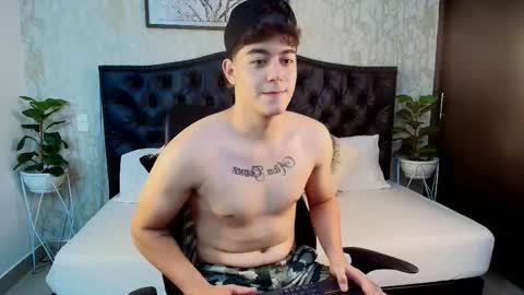 Maxxi online show from 10-24-25, 06:21