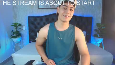 Maxxi online show from 11-23-25, 01:27