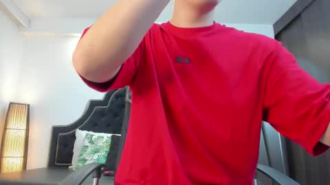 Maxxi online show from 12-15-25, 02:16