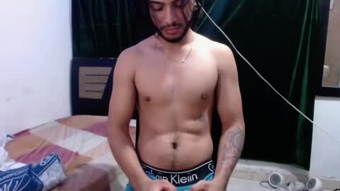 Snapshot of maxximus_10 chatting on 12-30-24, 06:31 maxximus_10 online show from 12-30-24, 06:31