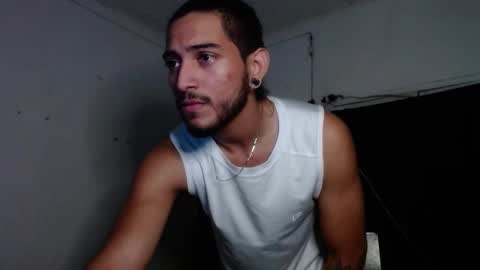 Snapshot of maxximus_10 chatting on 01-02-25, 07:44 maxximus_10 online show from 01-02-25, 07:44