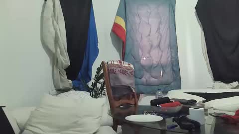 maxxou69hot online show from 04-05-26, 03:31