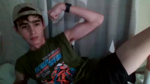 Snapshot of maxxteasse chatting on 11-01-25, 08:44 Maxx online show from 11-01-25, 08:44