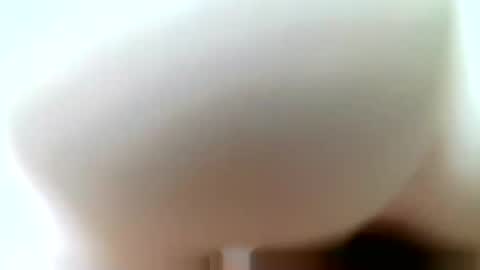 Snapshot of maxy311 chatting on 10-20-25, 04:07 maxy311 online show from 10-20-25, 04:07