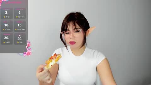 Mia online show from 01-27-25, 05:47