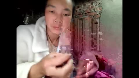 Snapshot of may_vietnamese chatting on 02-06-26, 09:29 may_vietnamese online show from 02-06-26, 09:29