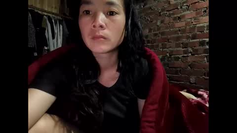 Snapshot of may_vietnamese chatting on 02-16-26, 10:17 may_vietnamese online show from 02-16-26, 10:17