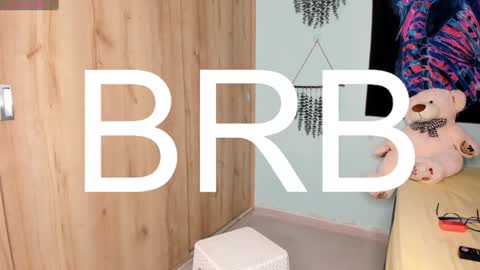 Snapshot of maya__fox chatting on 01-27-25, 03:15 OF mayitta19 online show from 01-27-25, 03:15