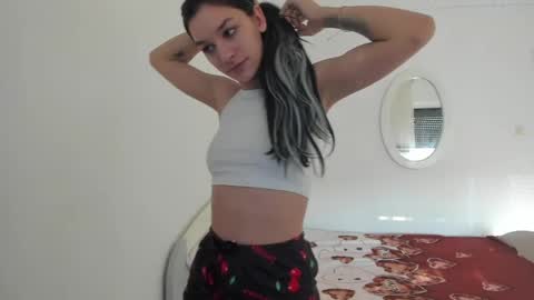 Maya online show from 03-01-26, 06:37