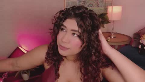 Snapshot of maya_house chatting on 02-21-26, 04:57 maya_house online show from 02-21-26, 04:57